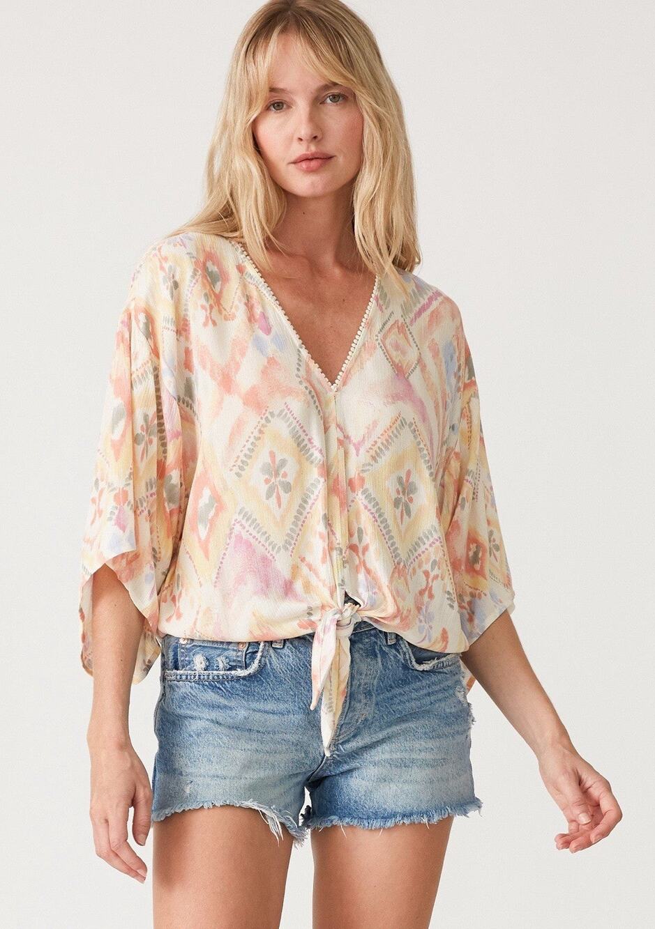 Lovestitch Eden Boho Crinkle Rayon Top Tie Front Pom Pom Trim Floral Size M